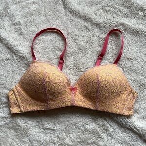 La Vie en Rose Yellow & Pink Lace Bra | Lightly Lined Size 32A